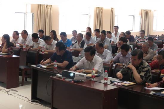 加強業(yè)務(wù)培訓(xùn)，提升工作能力